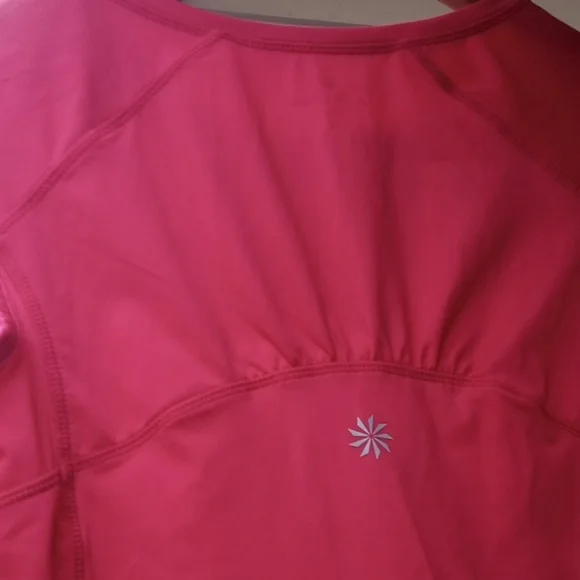 Athleta Intrepid UPF 50+ top in red Sm - Picture 5 of 11